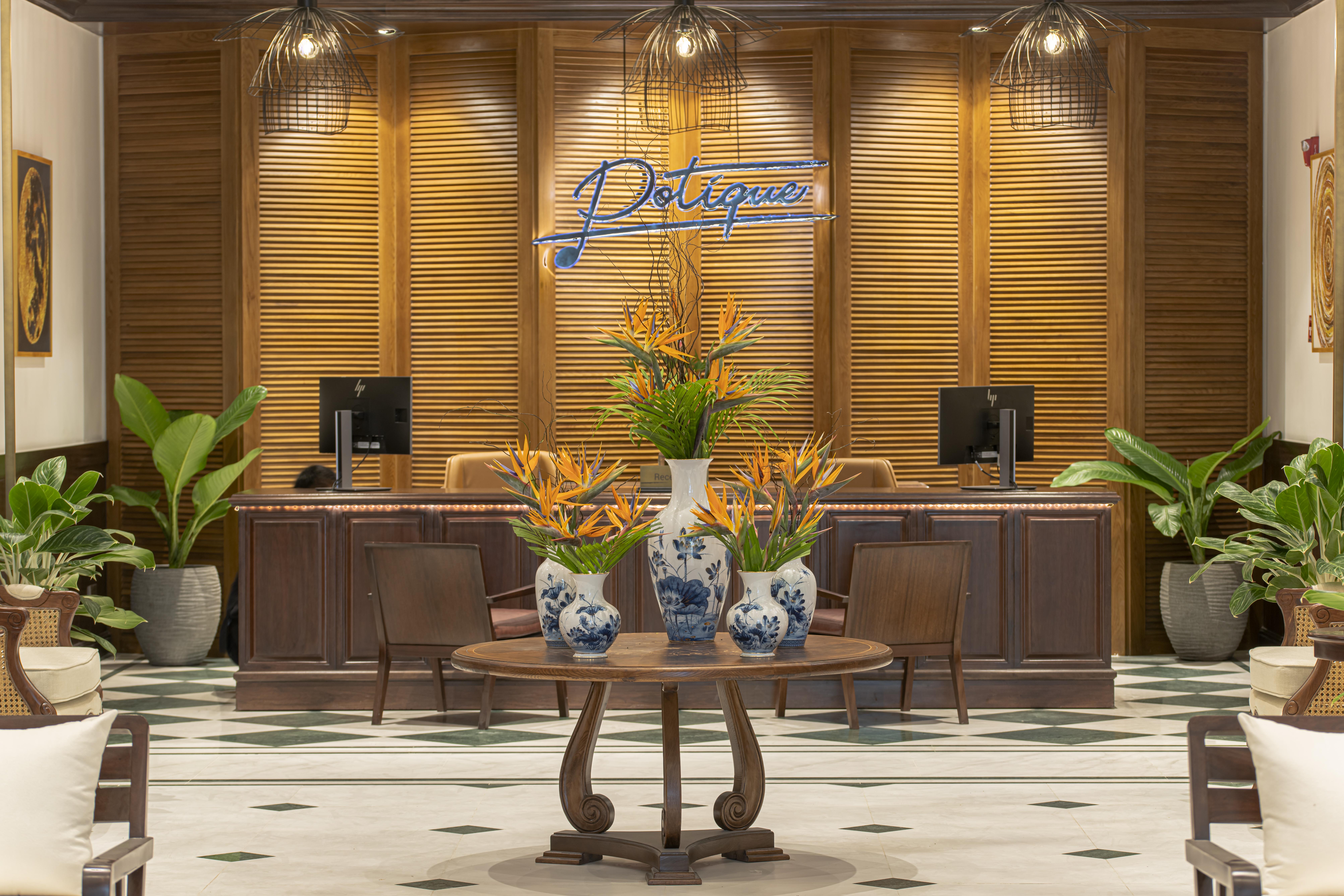 Potique Hotel Нячанг Экстерьер фото