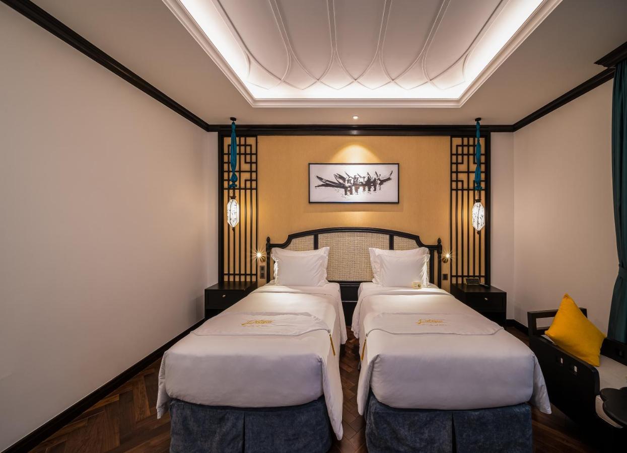 Potique Hotel Нячанг Экстерьер фото