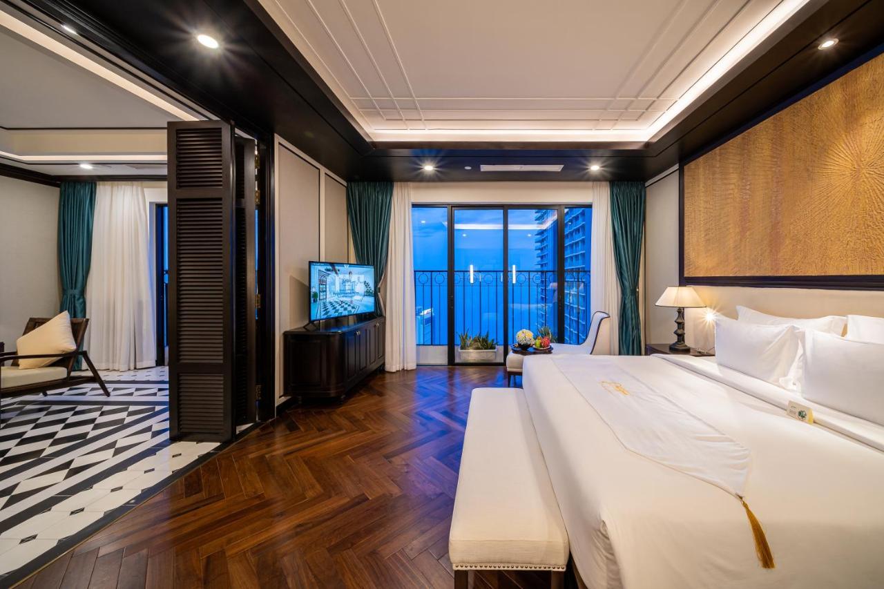 Potique Hotel Нячанг Экстерьер фото