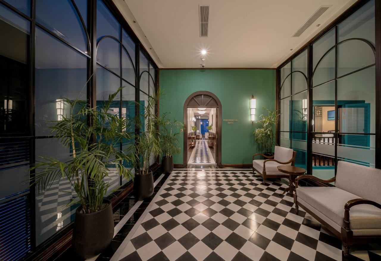 Potique Hotel Нячанг Экстерьер фото