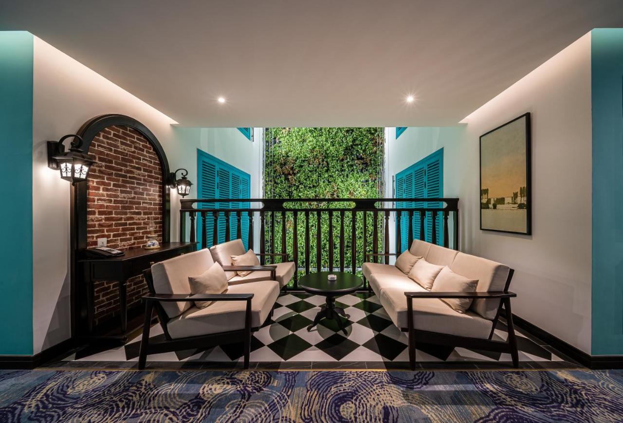 Potique Hotel Нячанг Экстерьер фото